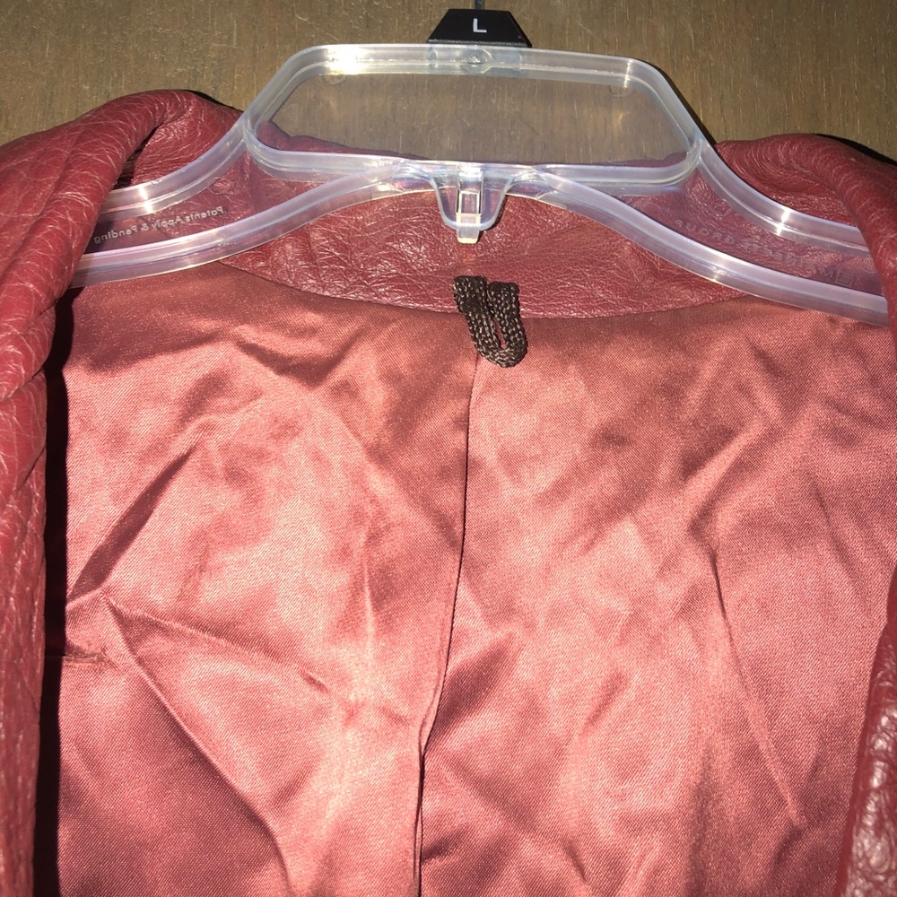 Jacket - Picture 2 of 4